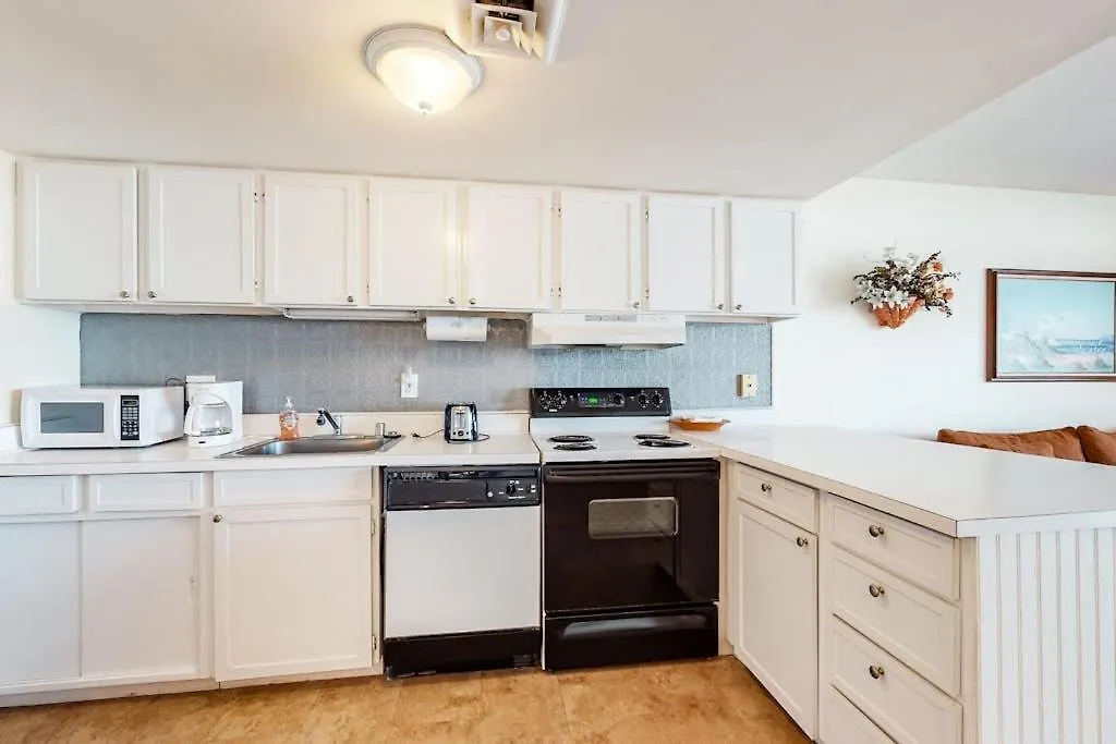 Fountainhead Towers 1204-1